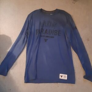 2 UA Project rock Long sleeve Tshirts